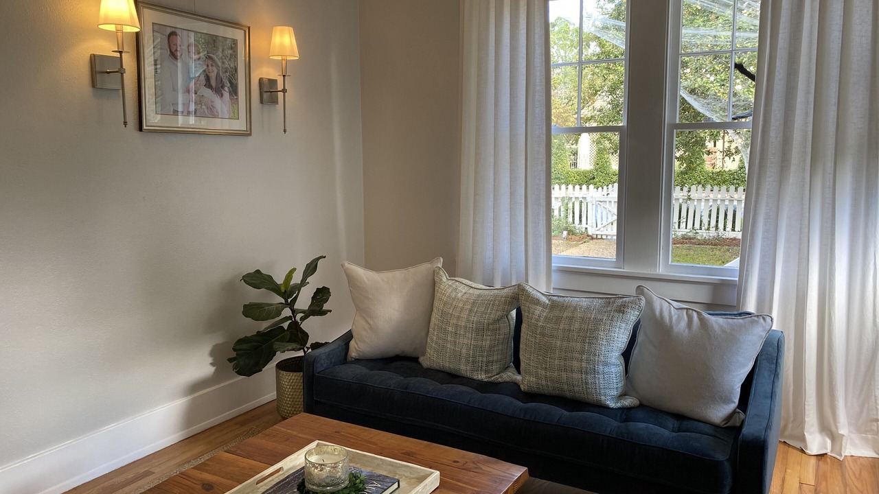 Photo of Livingroom in Summerville