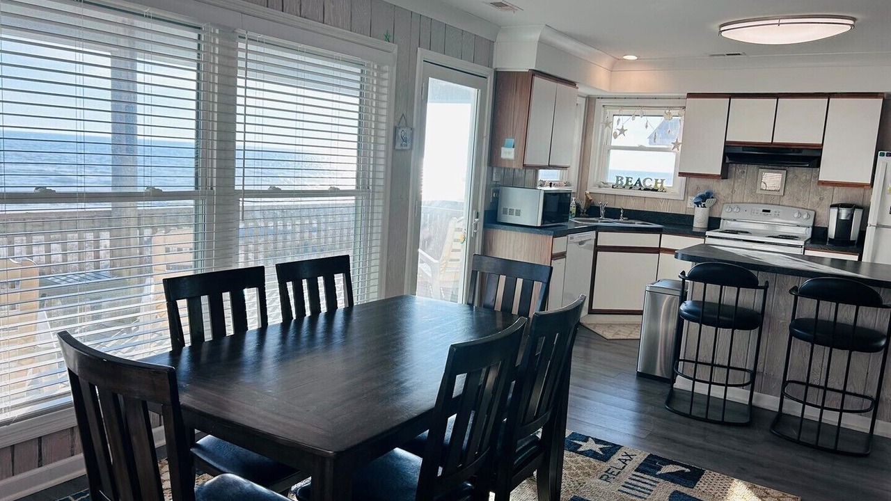 Photo of Livingroom in Holden Beach