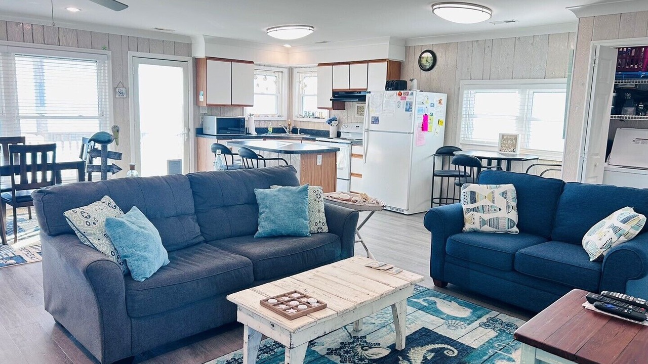 Photo of Livingroom in Holden Beach