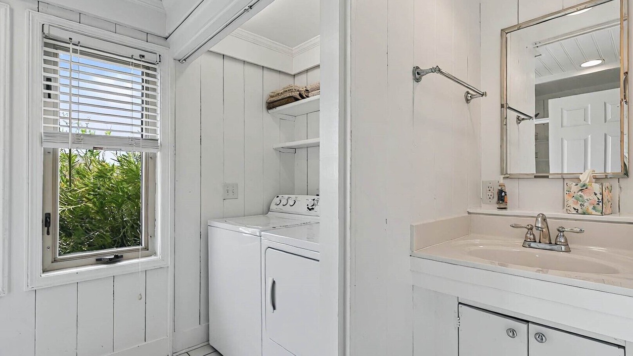 Photo of Bathroom in Holden Beach