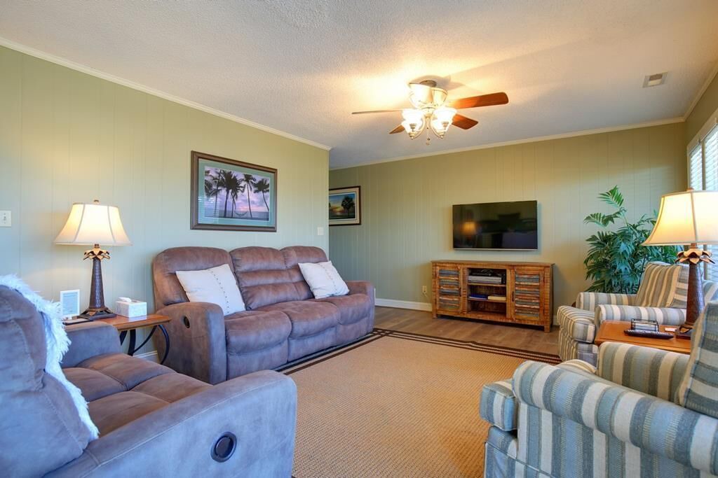 Photo of Livingroom in Holden Beach