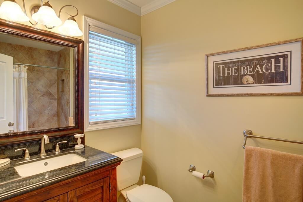 Photo of Bathroom in Holden Beach