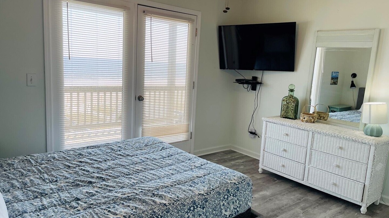Photo of Others in Holden Beach