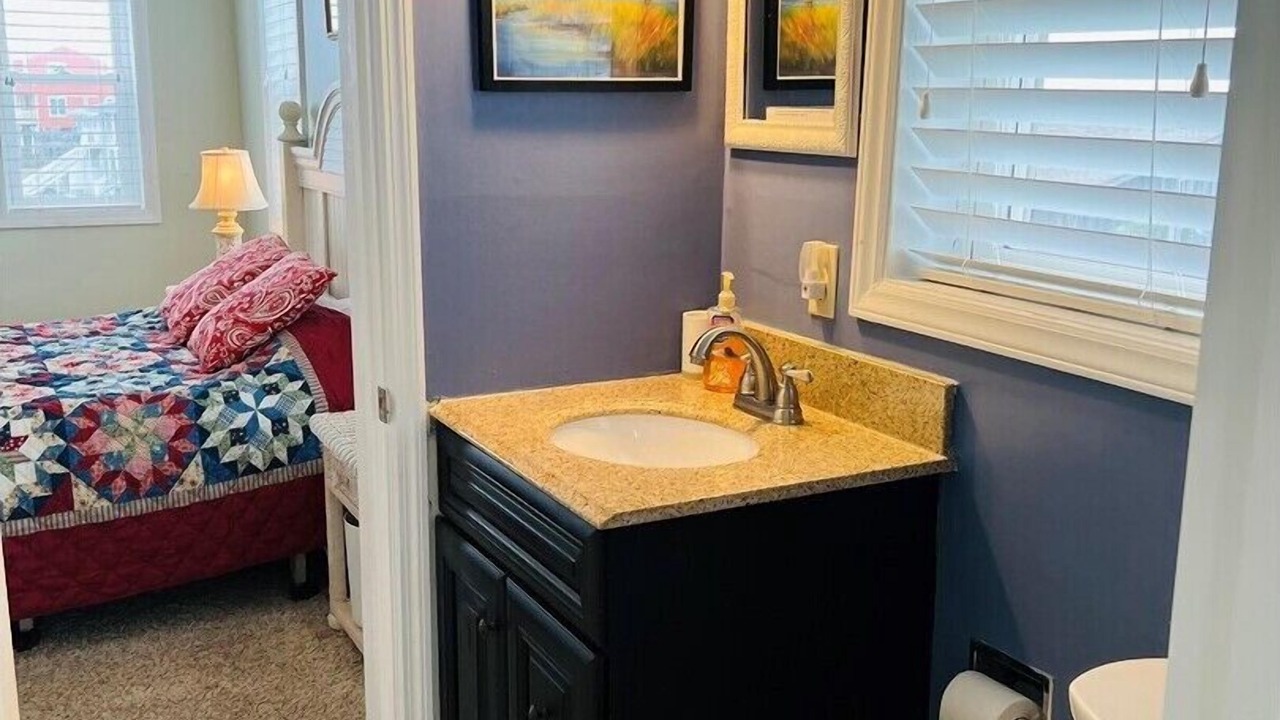Photo of Bathroom in Holden Beach