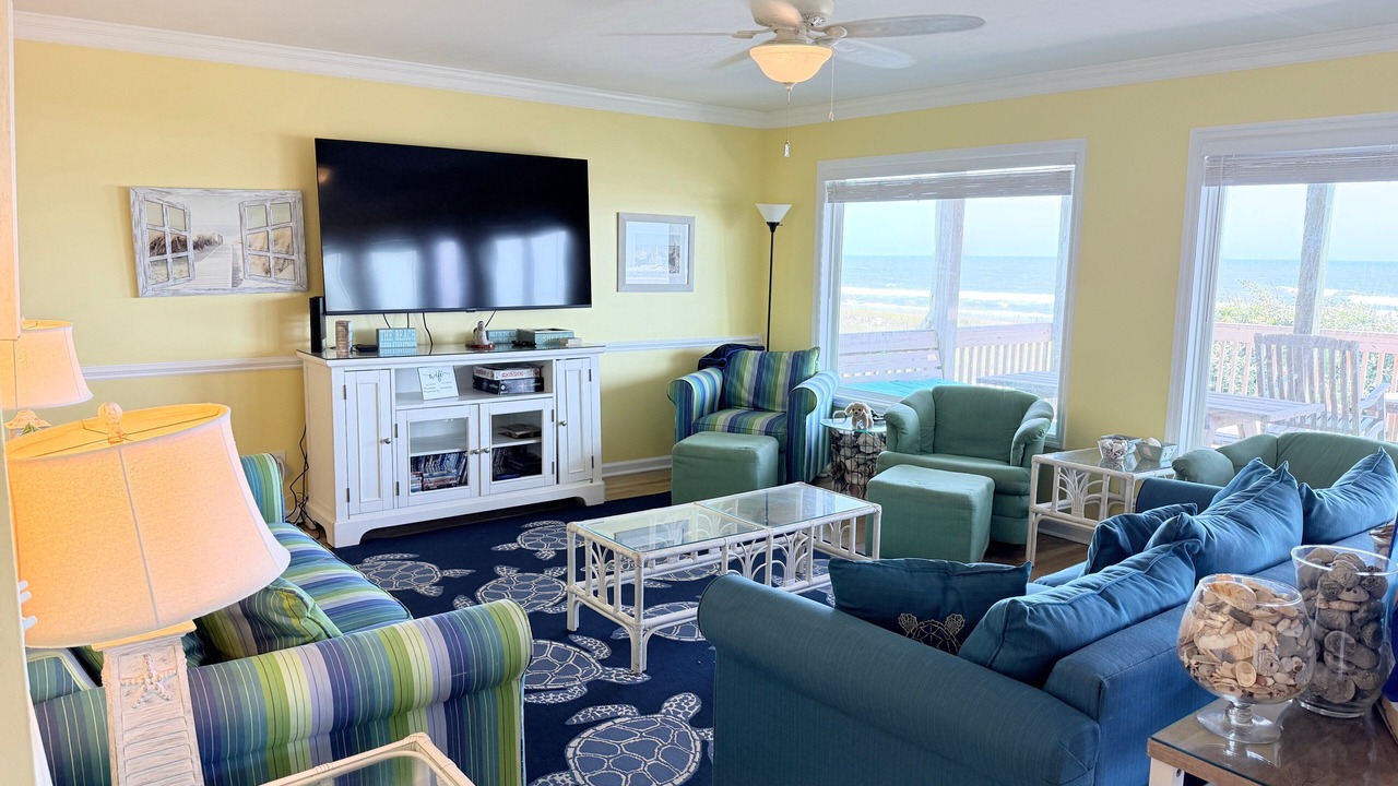 Photo of Livingroom in Holden Beach