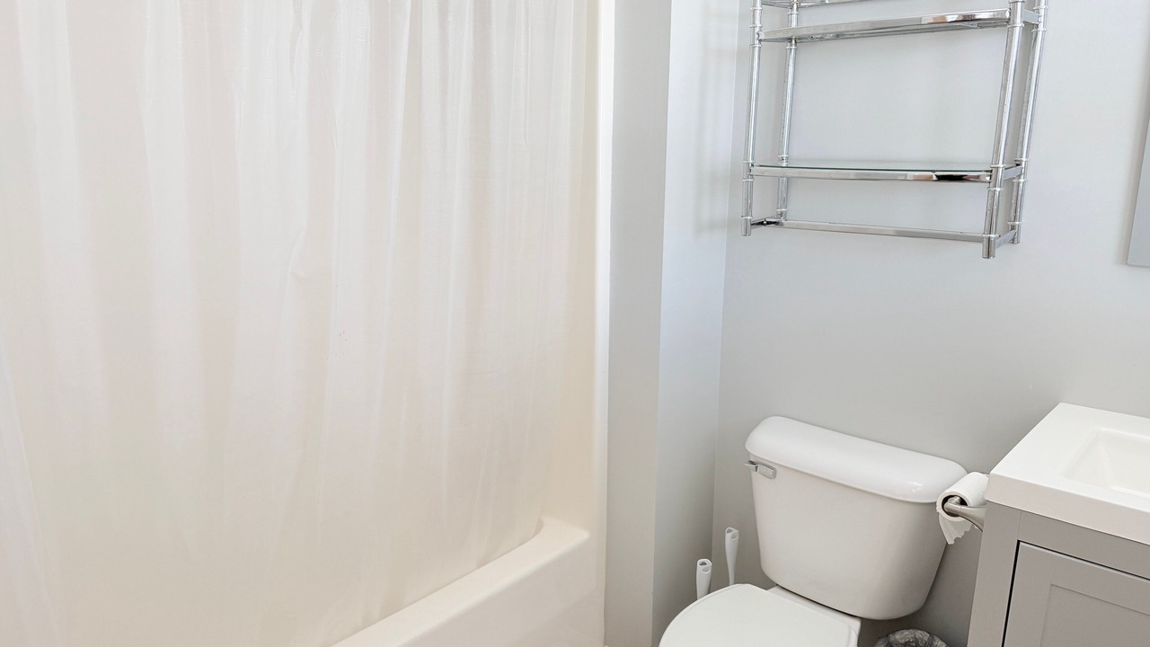 Photo of Bathroom in Holden Beach