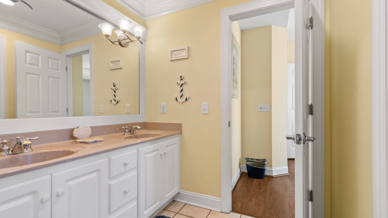 Photo of Bathroom in Holden Beach