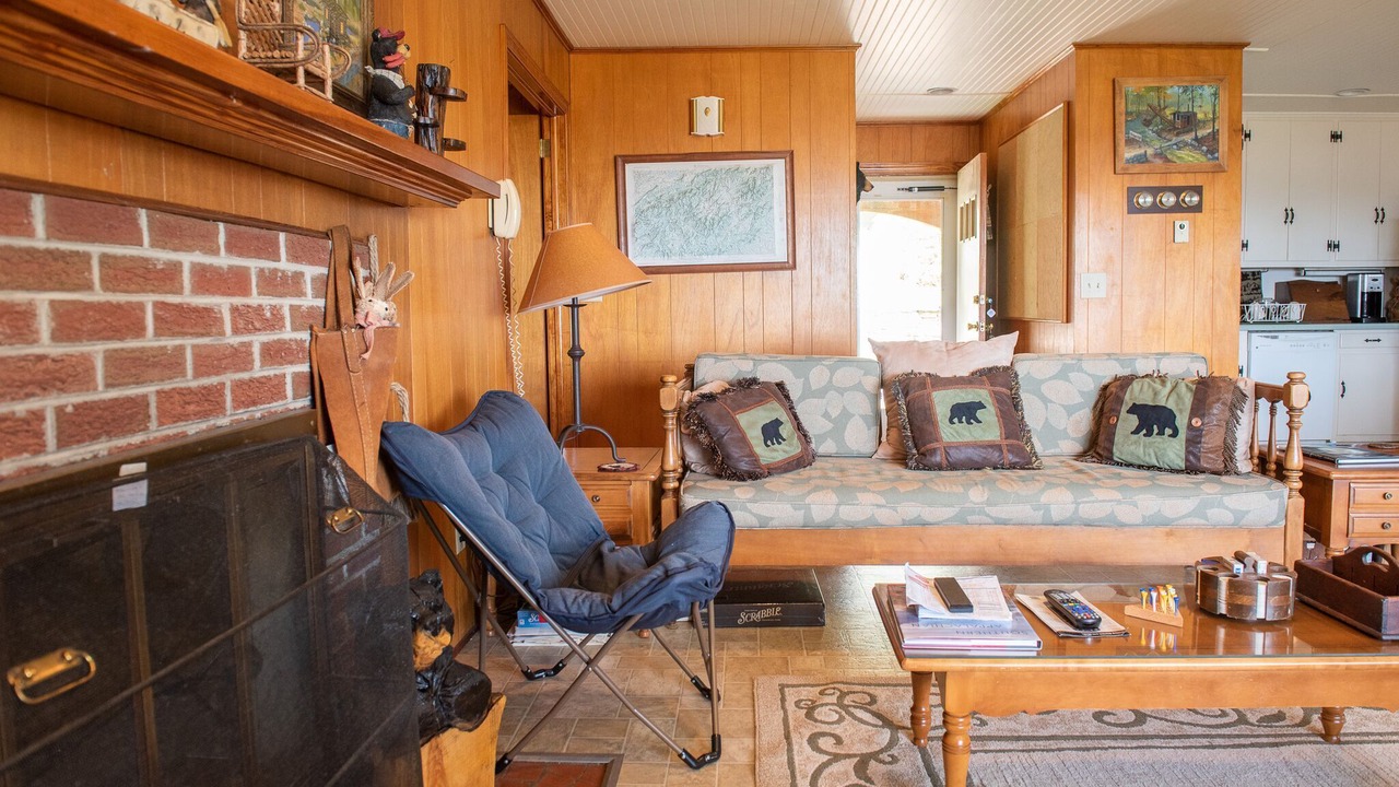 Photo of Livingroom in Glenville