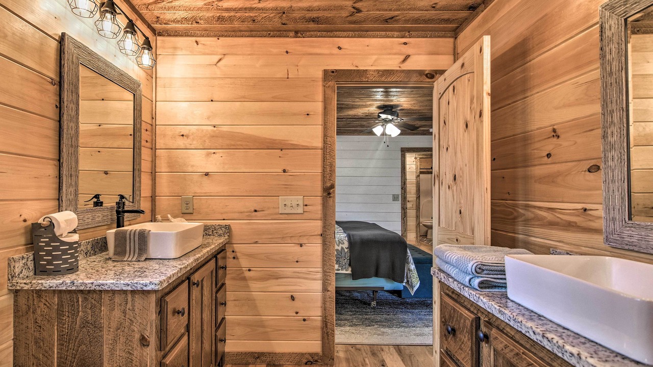 Photo of Bathroom in Murphy