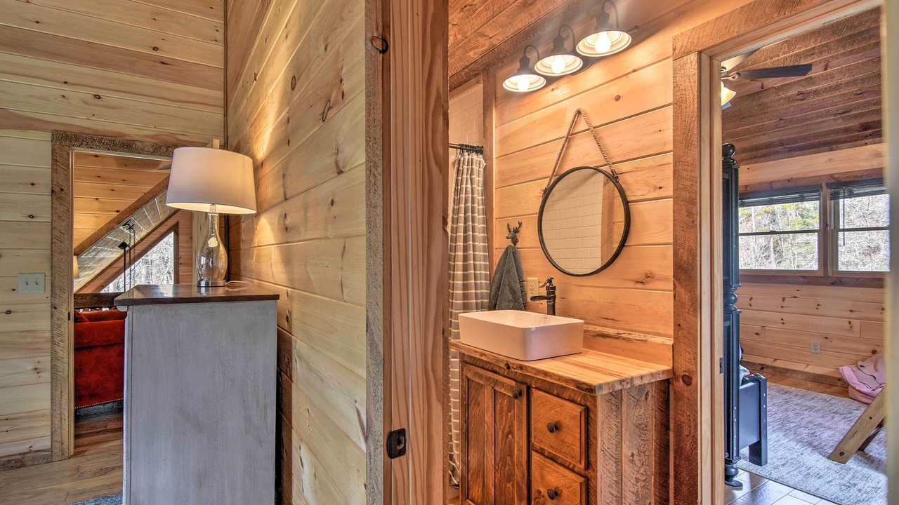 Photo of Bathroom in Murphy