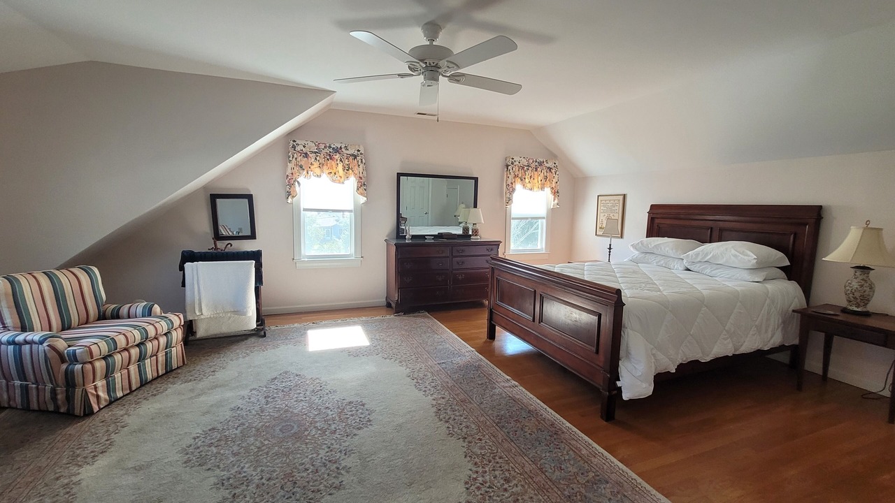 Photo of Bedroom in Oriental