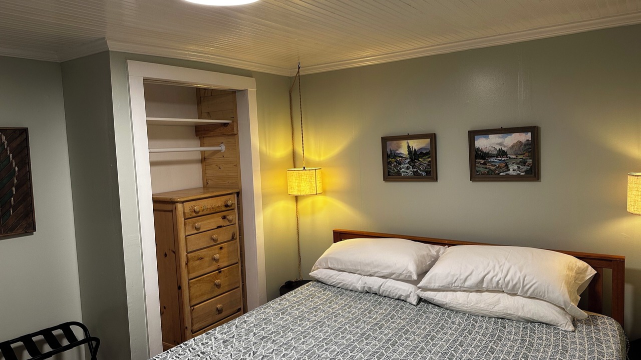 Photo of Bedroom in Burnsville