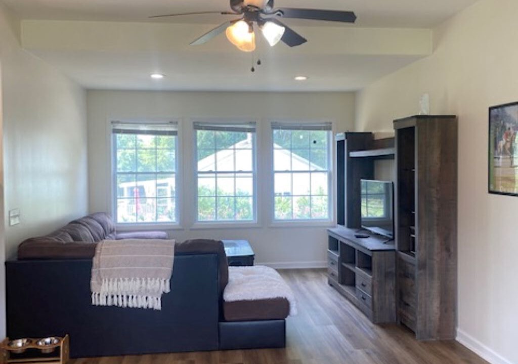 Photo of Livingroom in Forest City