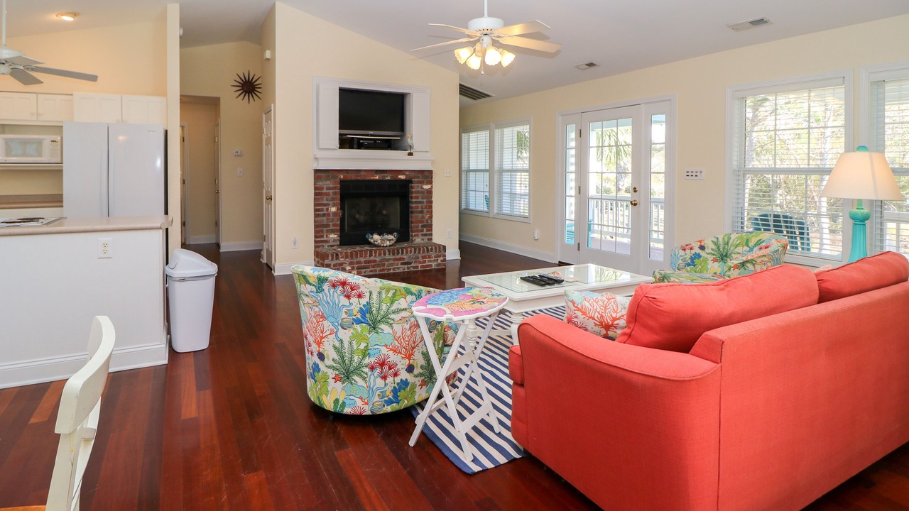 Photo of Livingroom in Emerald Isle