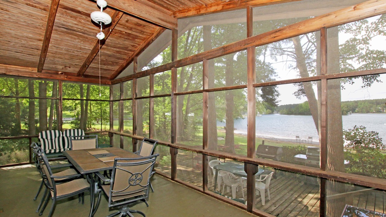 Photo of Outdoor in Mayhew