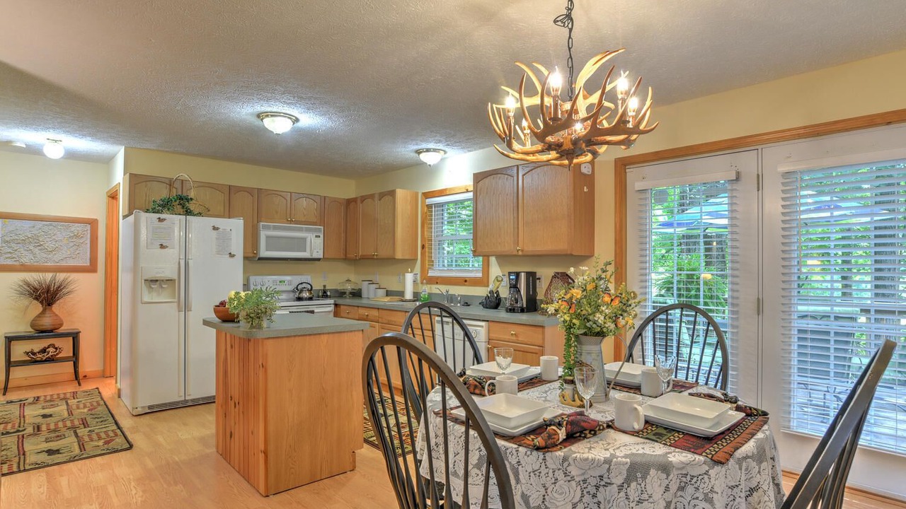 Photo of Kitchen in Sheepback Mountain Estates