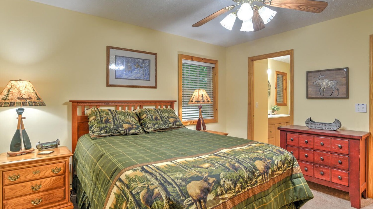 Photo of Bedroom in Sheepback Mountain Estates
