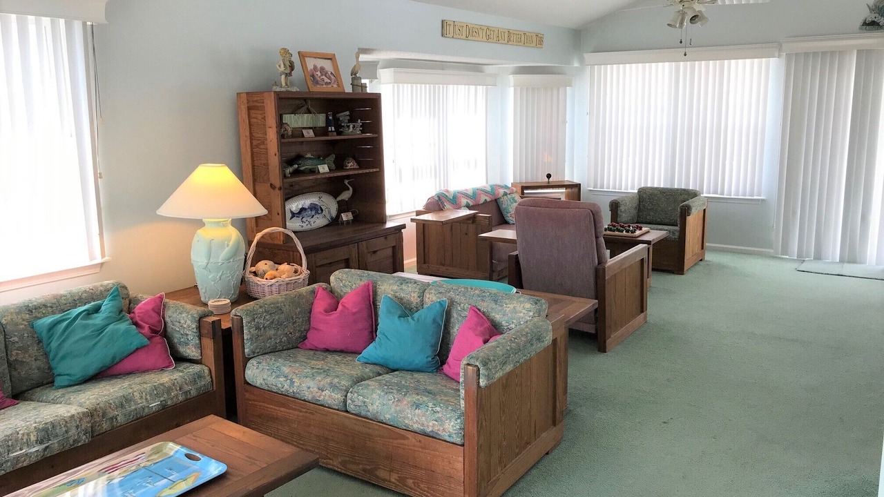Photo of Livingroom in North Topsail Beach