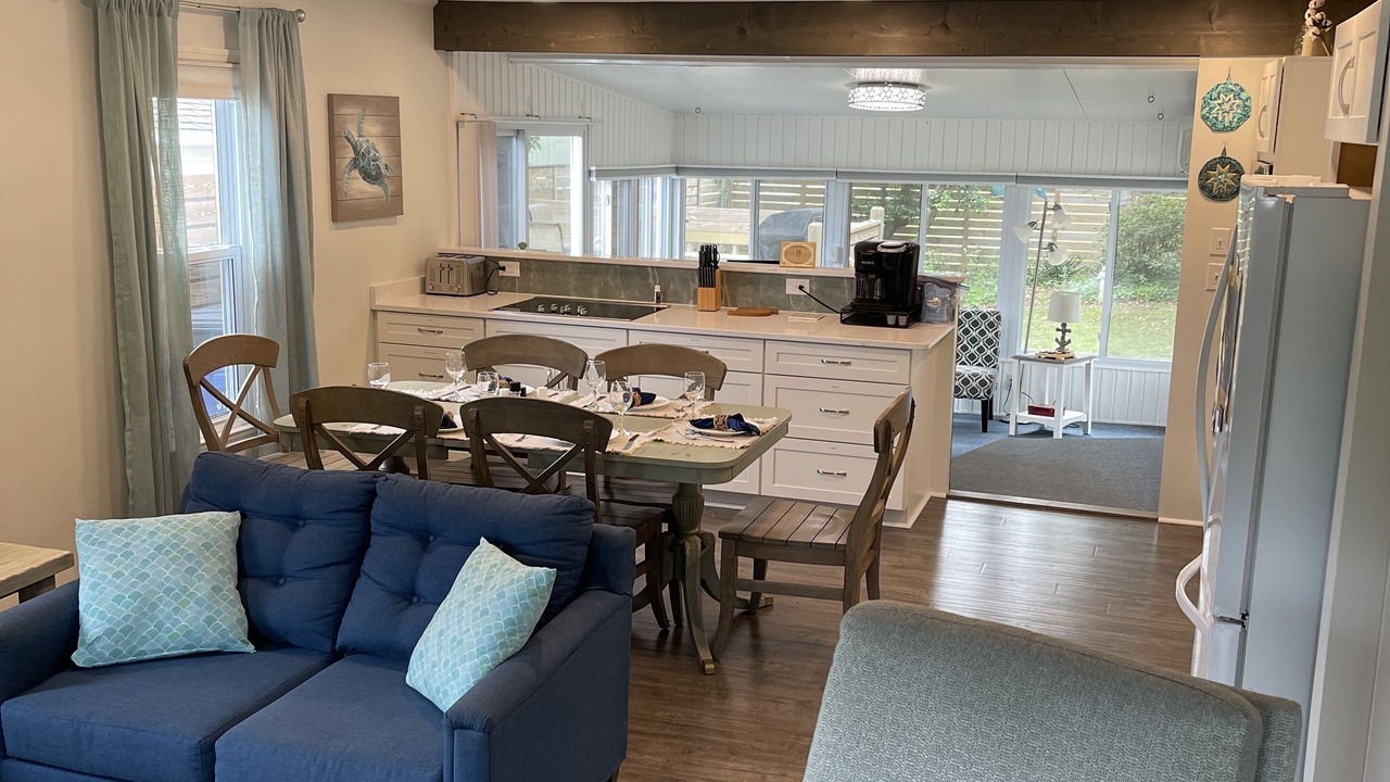 Photo of Livingroom in Emerald Isle