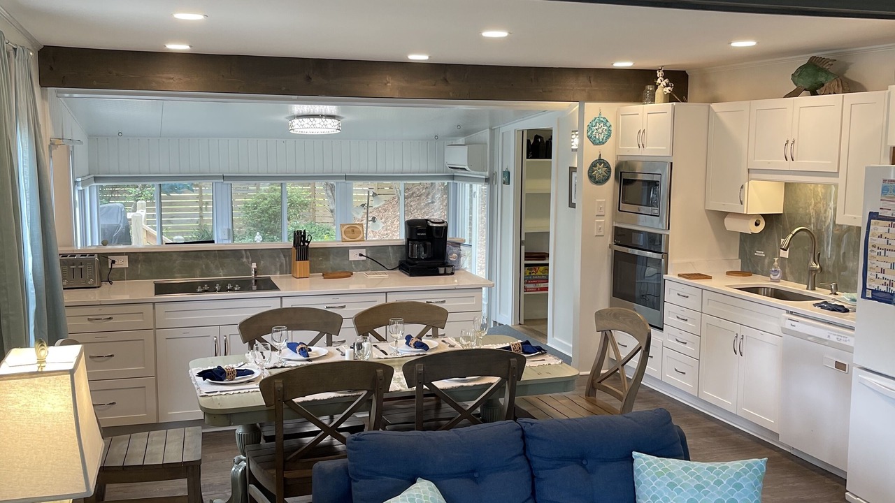 Photo of Livingroom in Emerald Isle