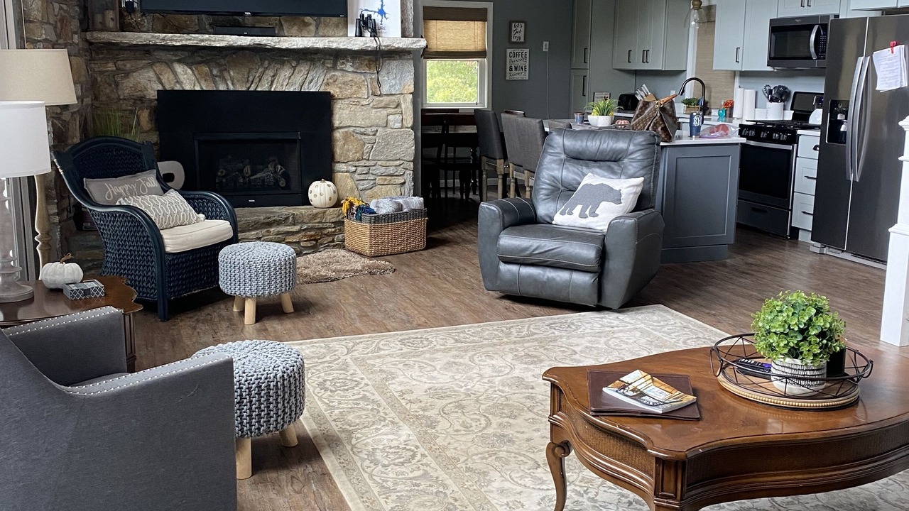 Photo of Livingroom in Lake Lure