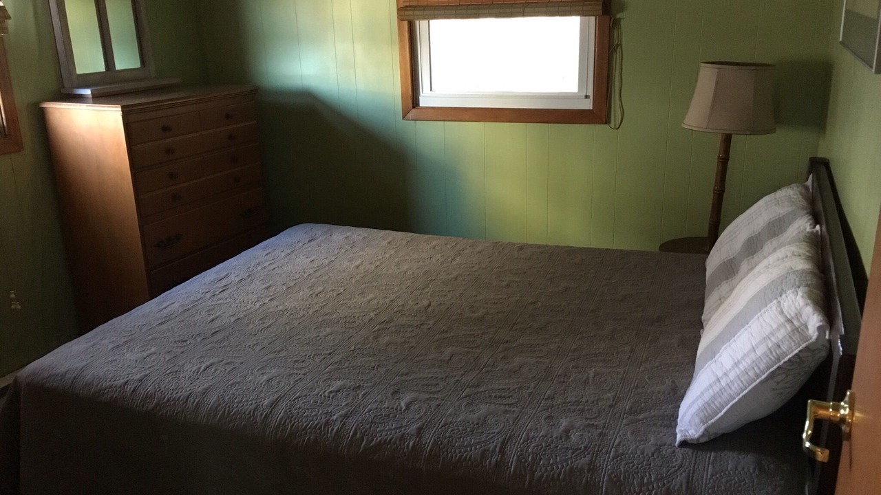 Photo of Bedroom in Wimble Shores