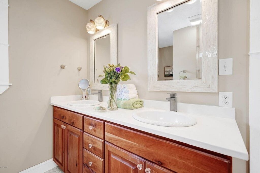 Photo of Bathroom in Tranquil Harbour