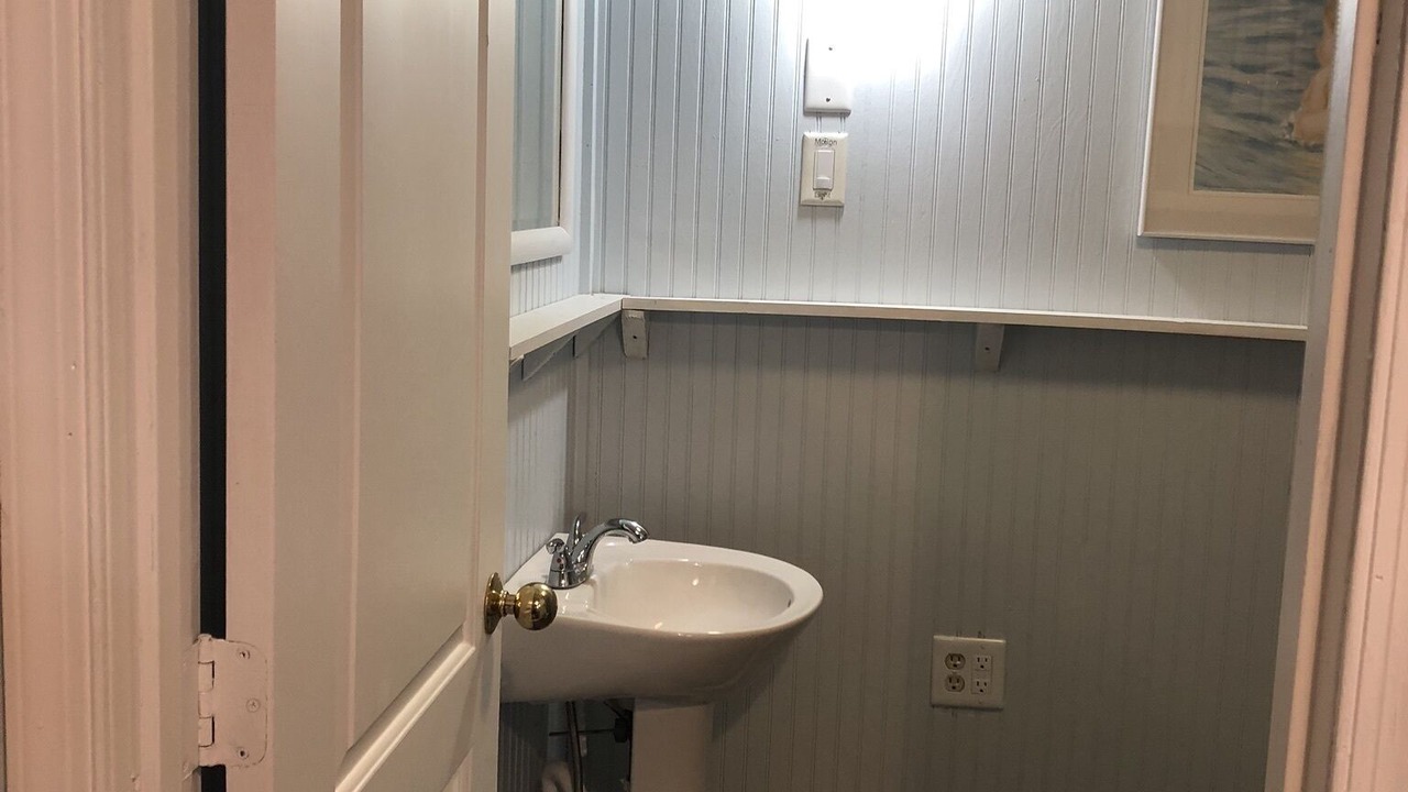 Photo of Bathroom in Ocracoke