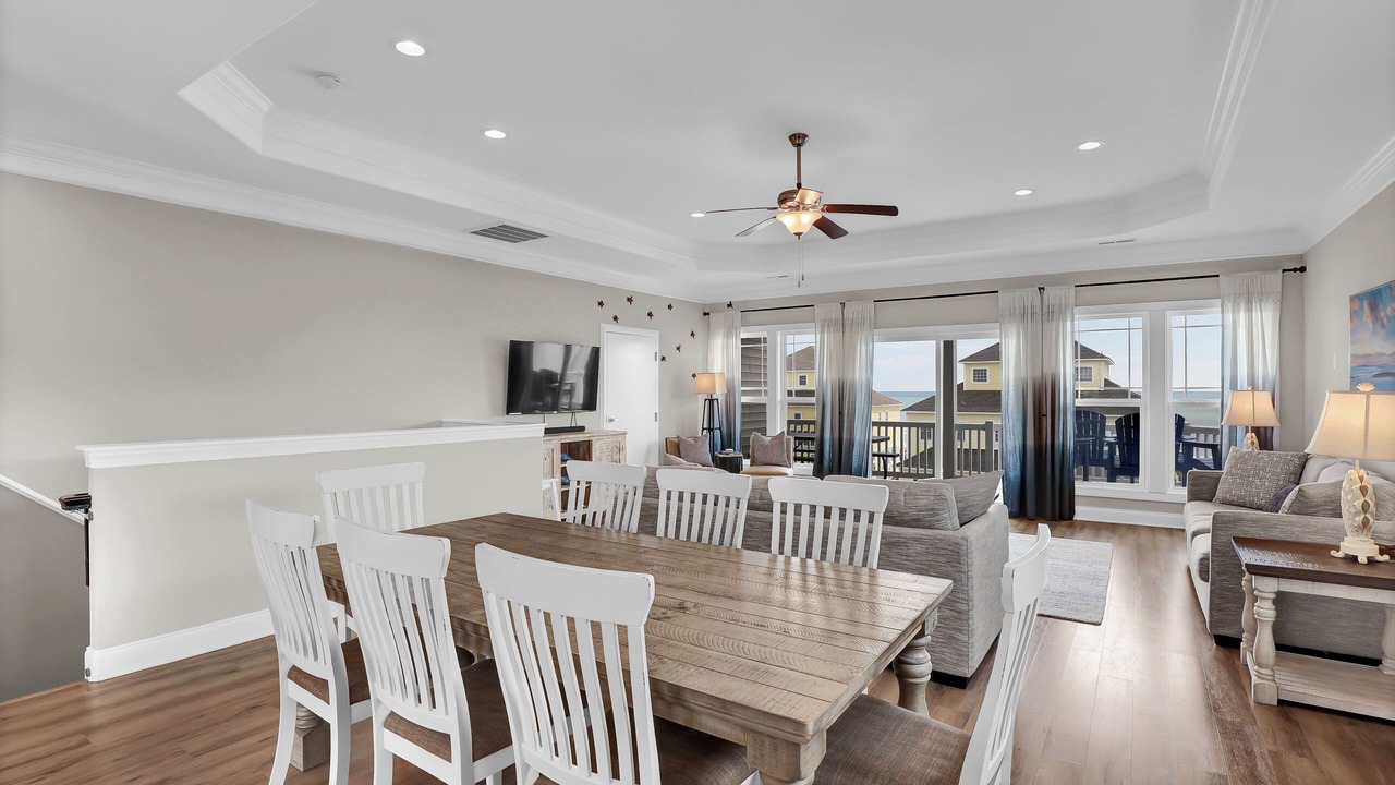 Photo of Bedroom in North Topsail Beach