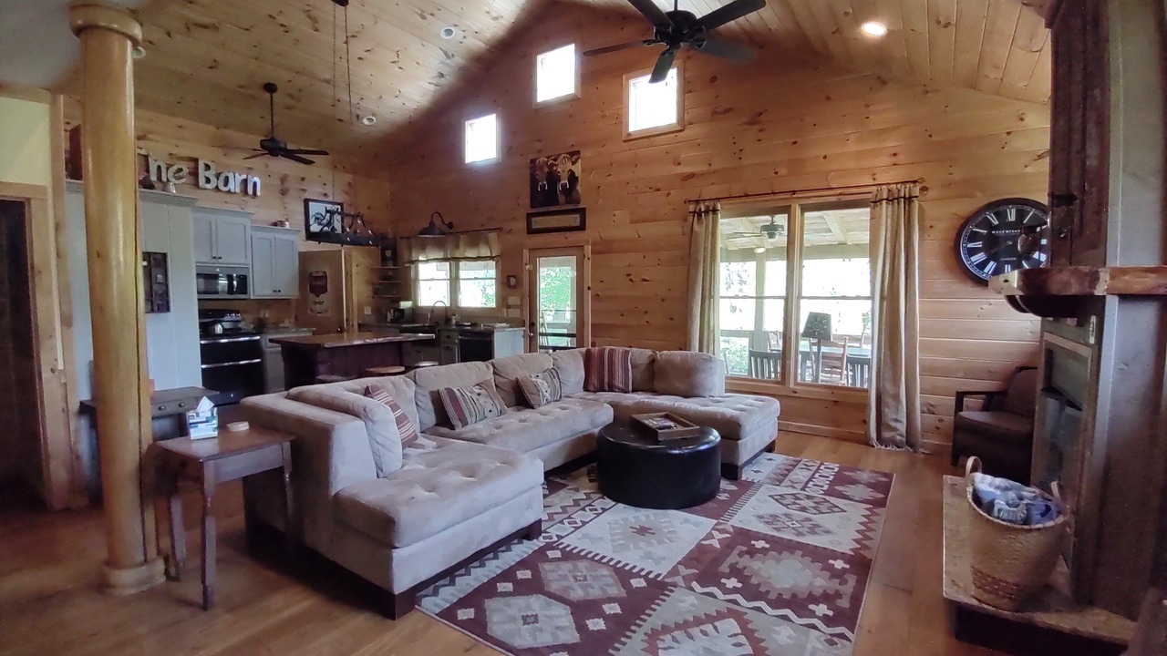 Photo of Bedroom in Bryson City