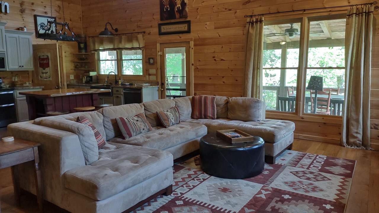 Photo of Bedroom in Bryson City