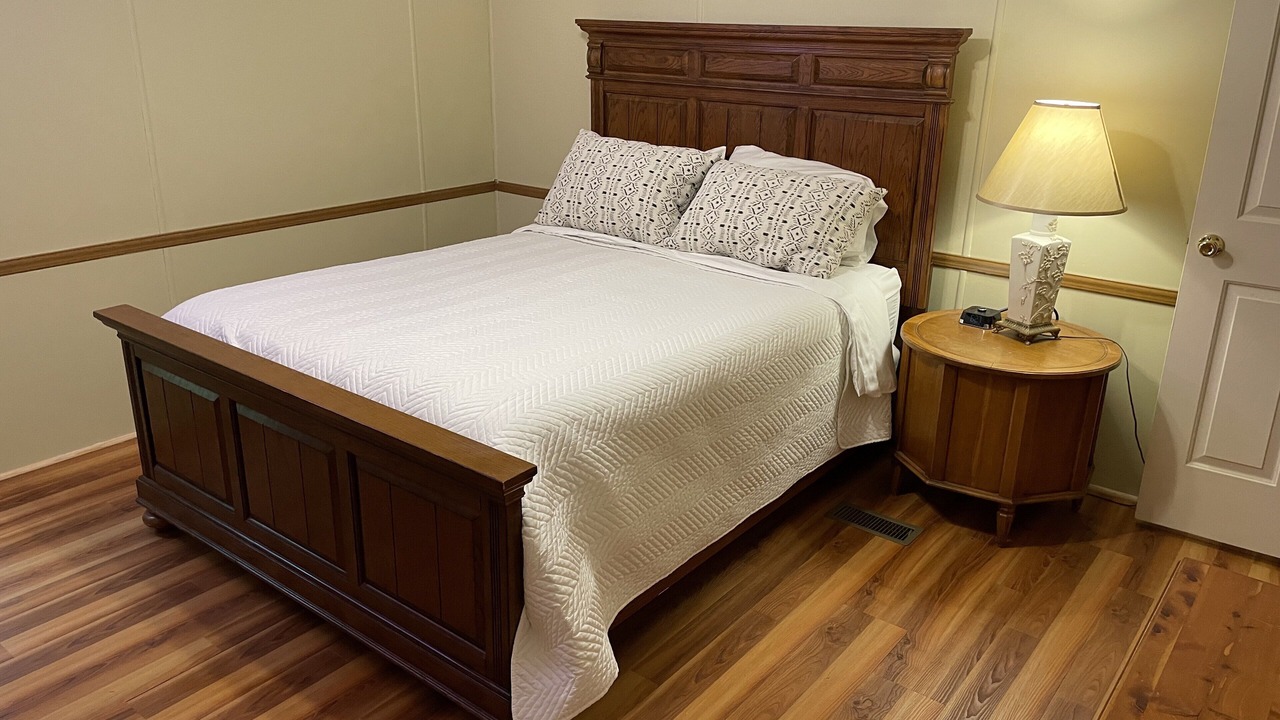 Photo of Bedroom in Rutherfordton