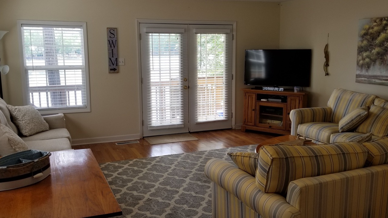 Photo of Livingroom in Southmont