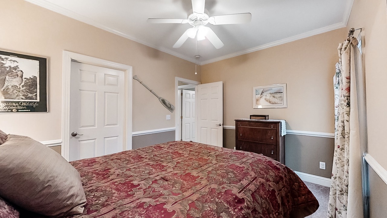 Photo of Bedroom in Sylva