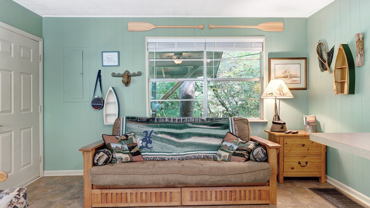 Photo of Livingroom in Sylva