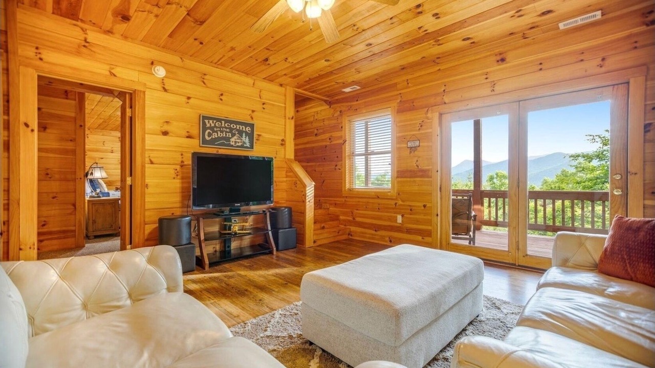 Photo of Livingroom in Sylva