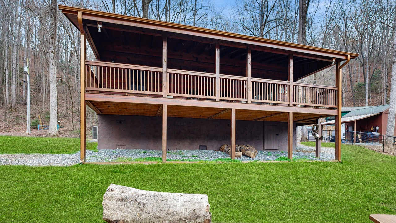 Photo of Outdoor in Sylva