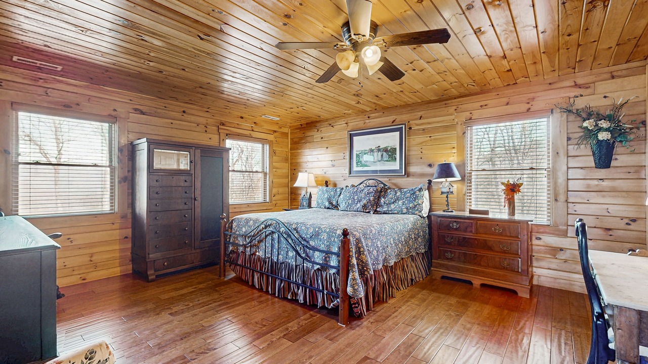 Photo of Bedroom in Whittier