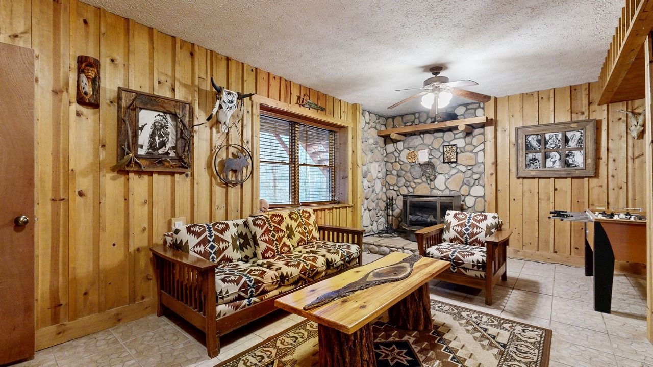 Photo of Livingroom in Sylva