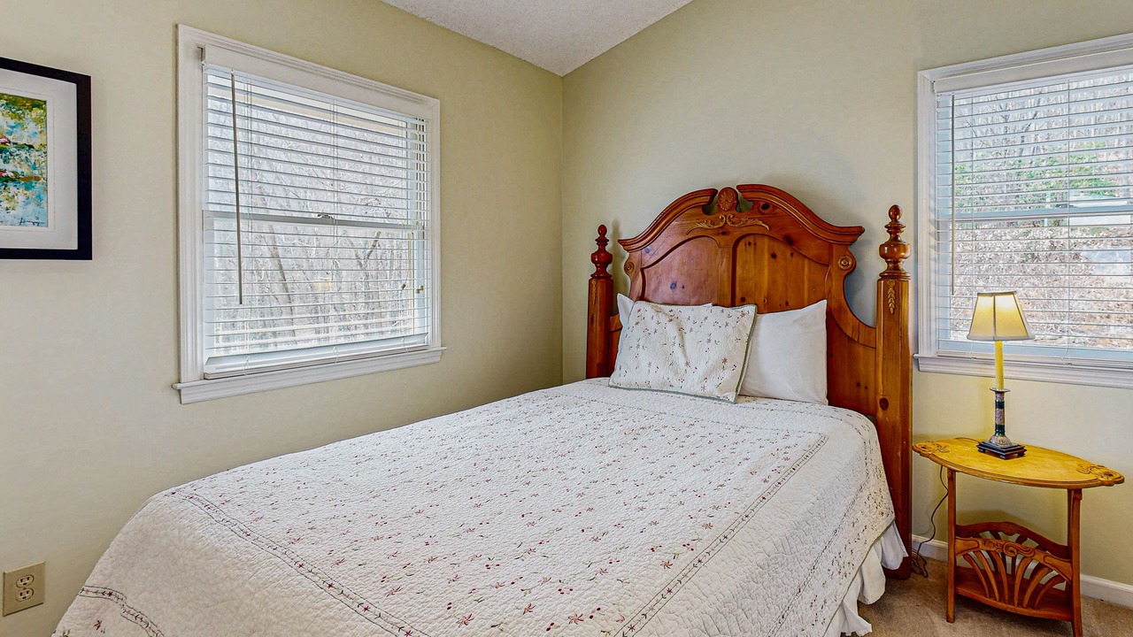 Photo of Bedroom in Sylva