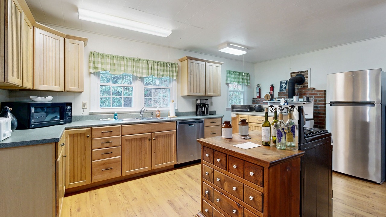 Photo of Kitchen in Sylva