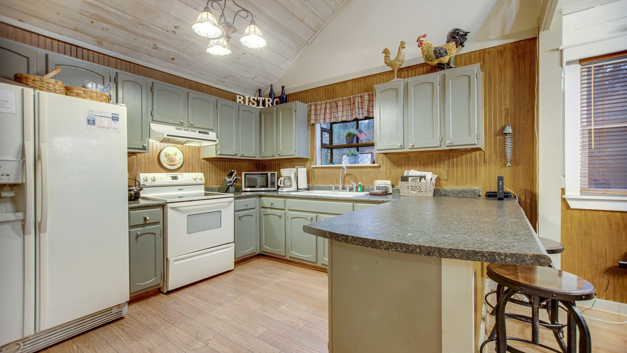 Photo of Kitchen in Cullowhee