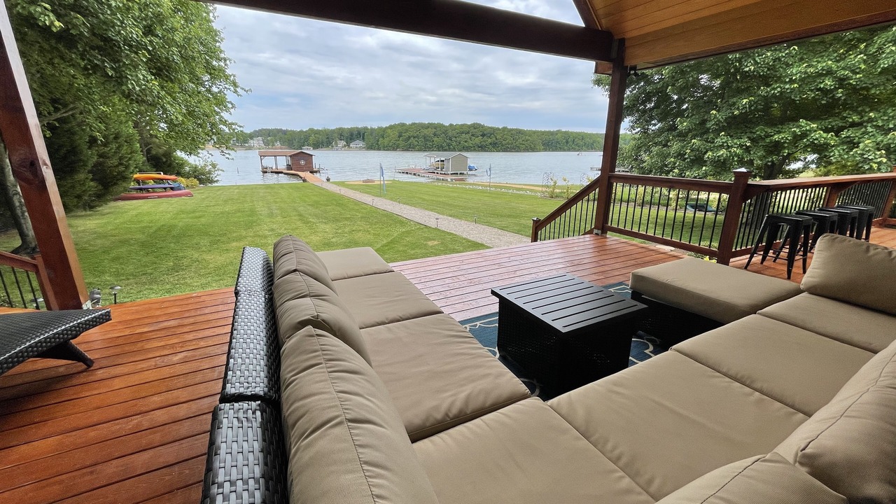 Photo of Outdoor in Old Bridge Point