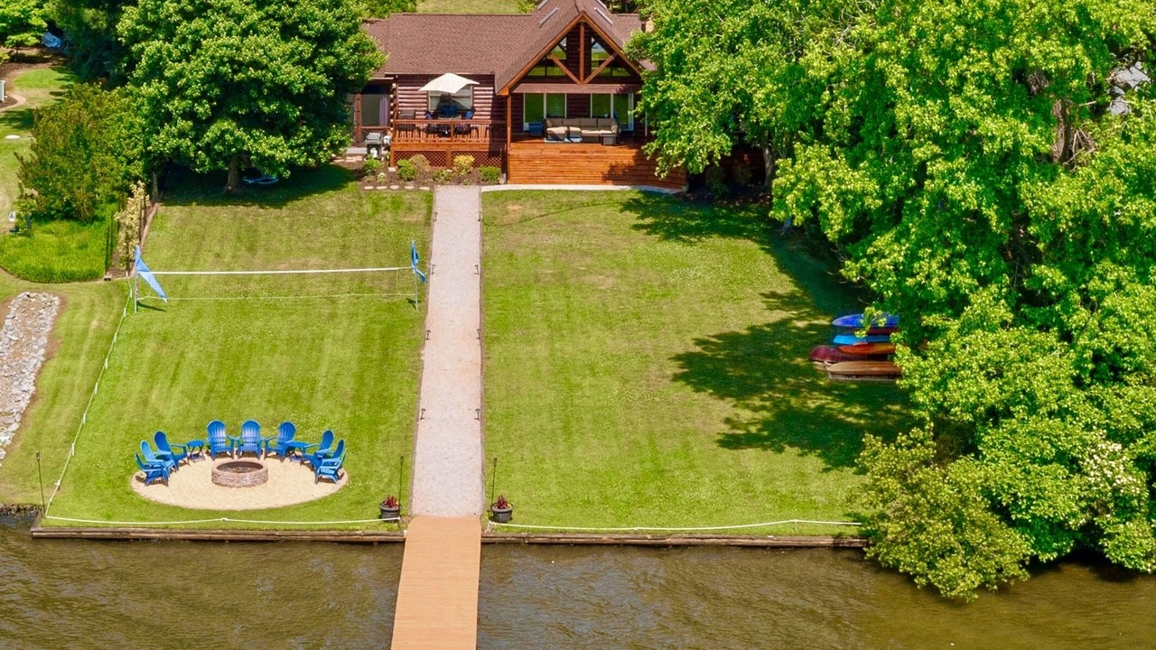 Photo of Outdoor in Old Bridge Point