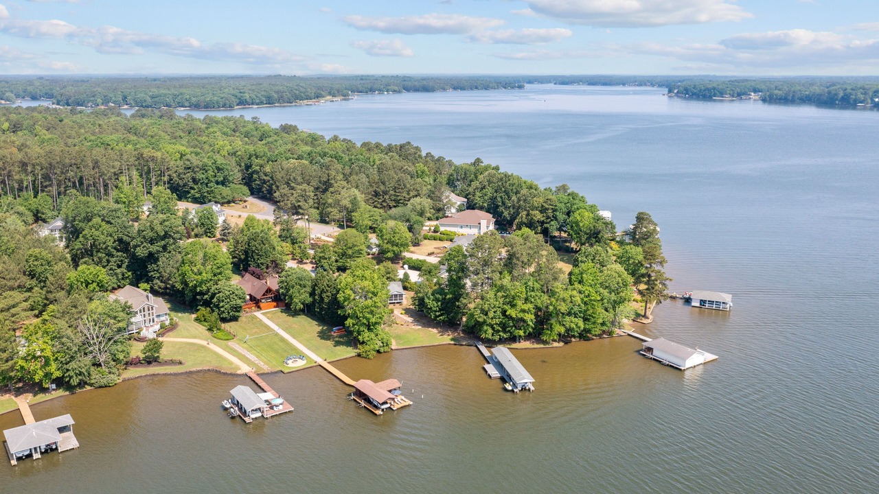 Photo of Outdoor in Old Bridge Point