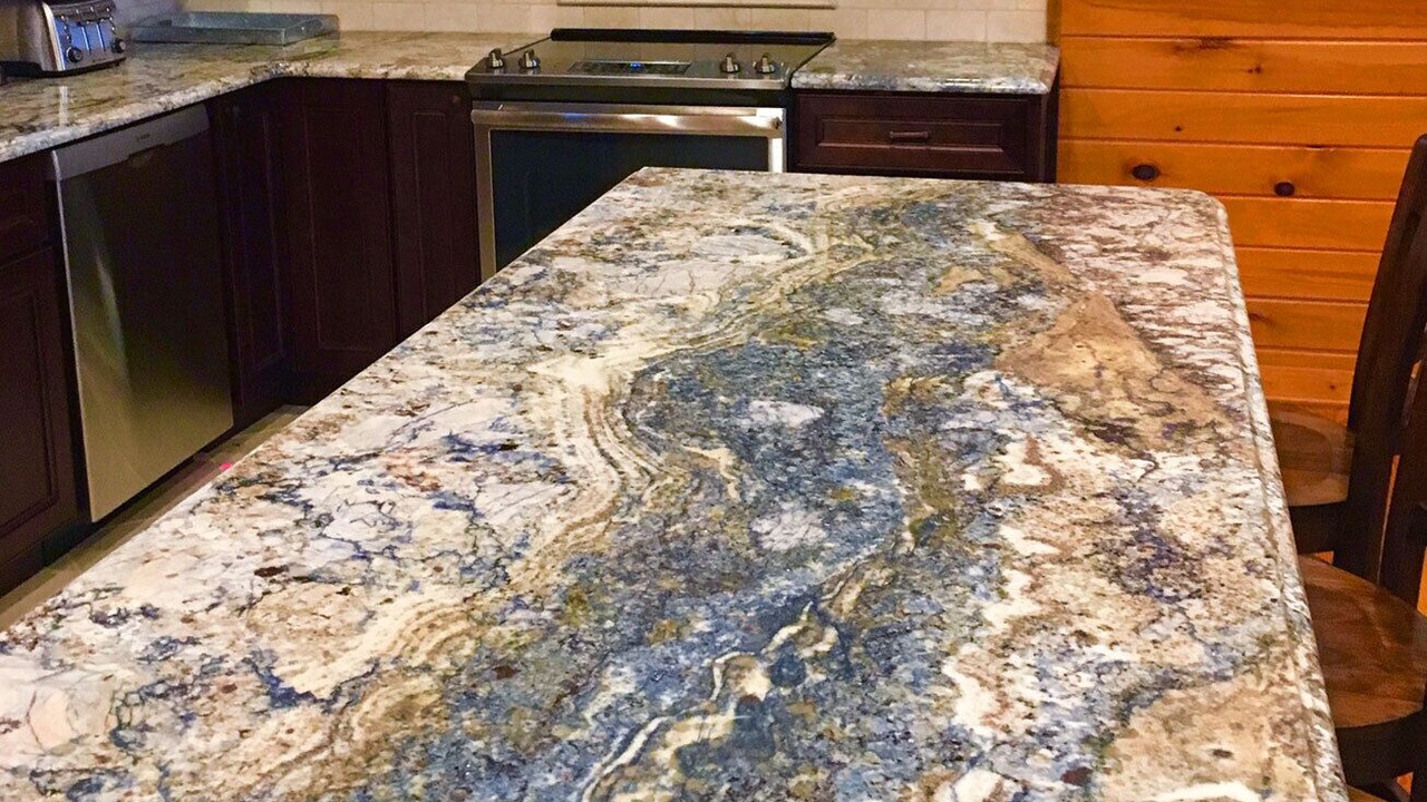Photo of Kitchen in Old Bridge Point