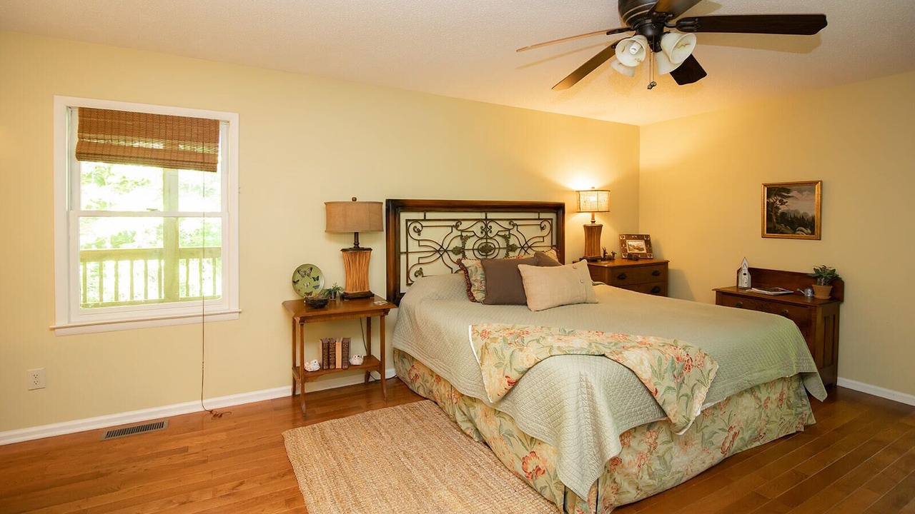 Photo of Bedroom in Pisgah Forest