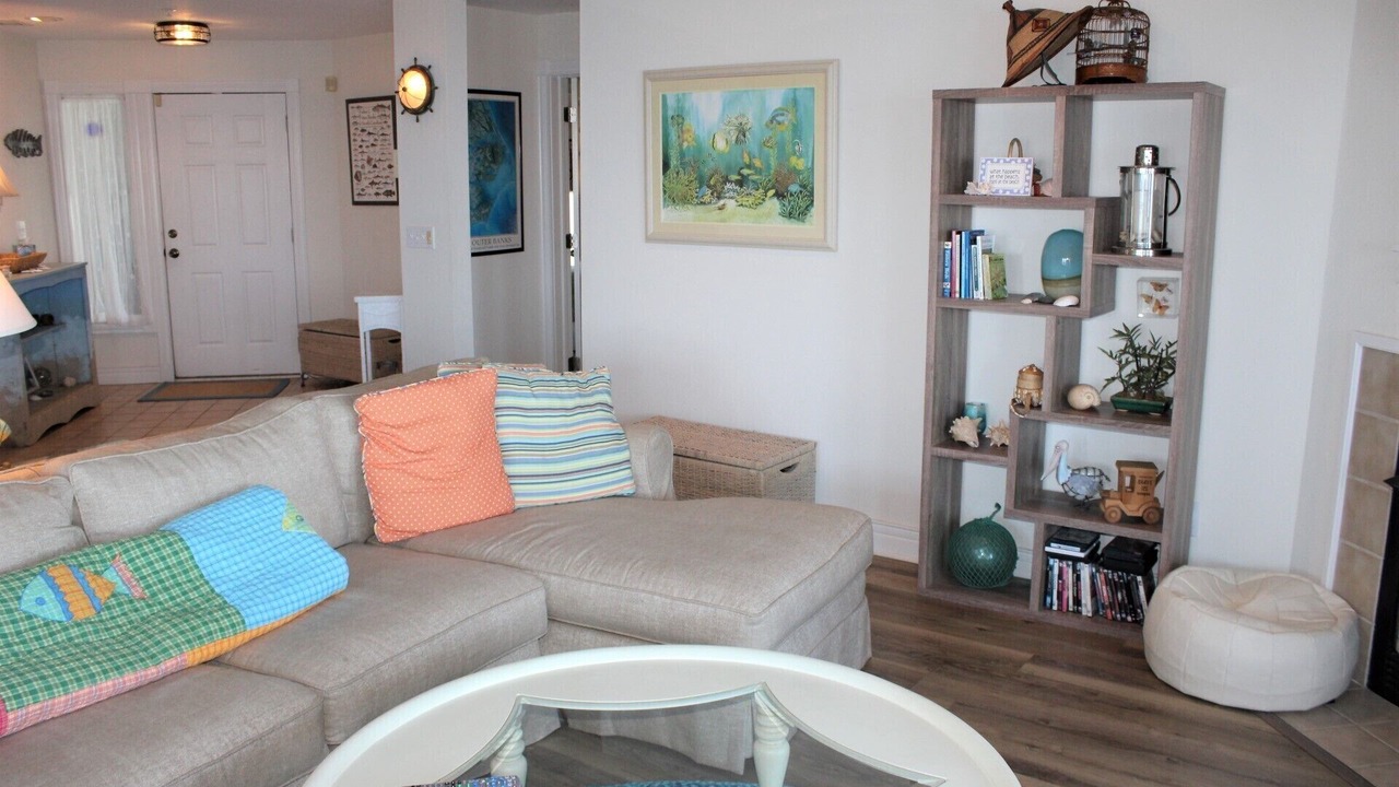 Photo of Livingroom in Manteo