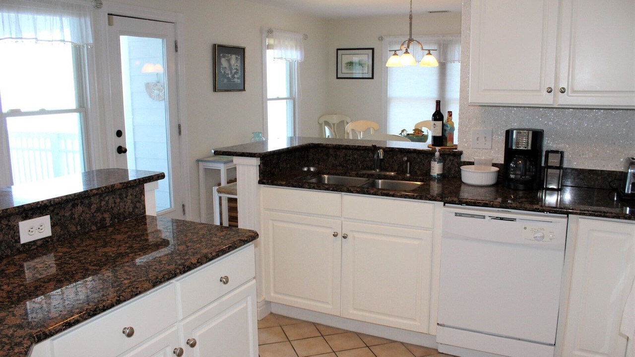 Photo of Kitchen in Manteo