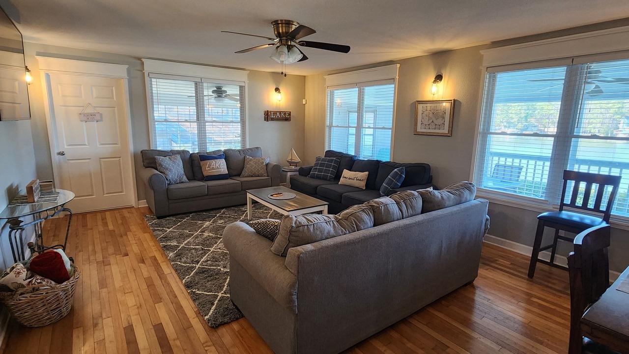 Photo of Livingroom in Henrico